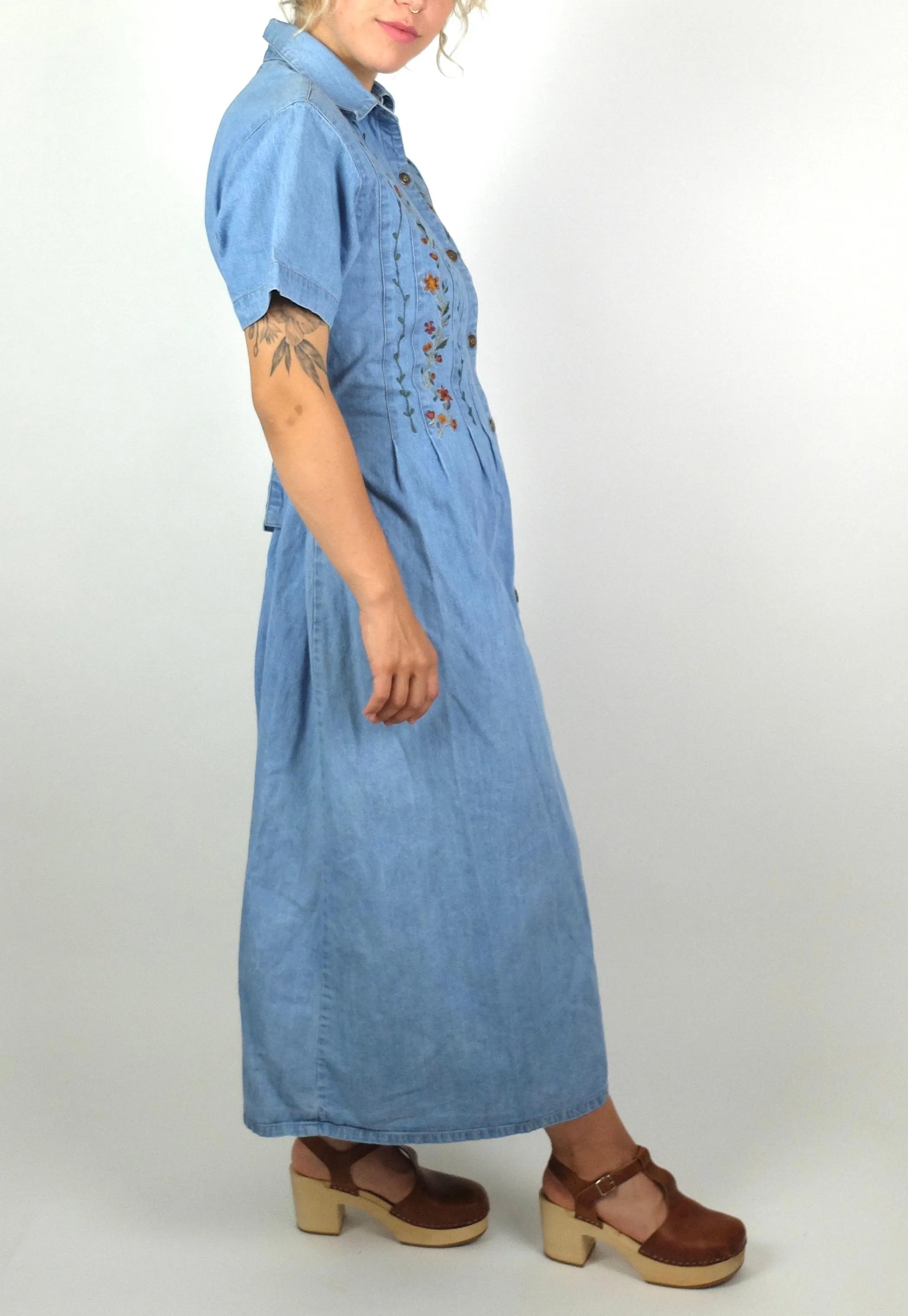 80s Prairie Bohemian Collared Short Sleeve Button Down Light Wash Denim Maxi Dress