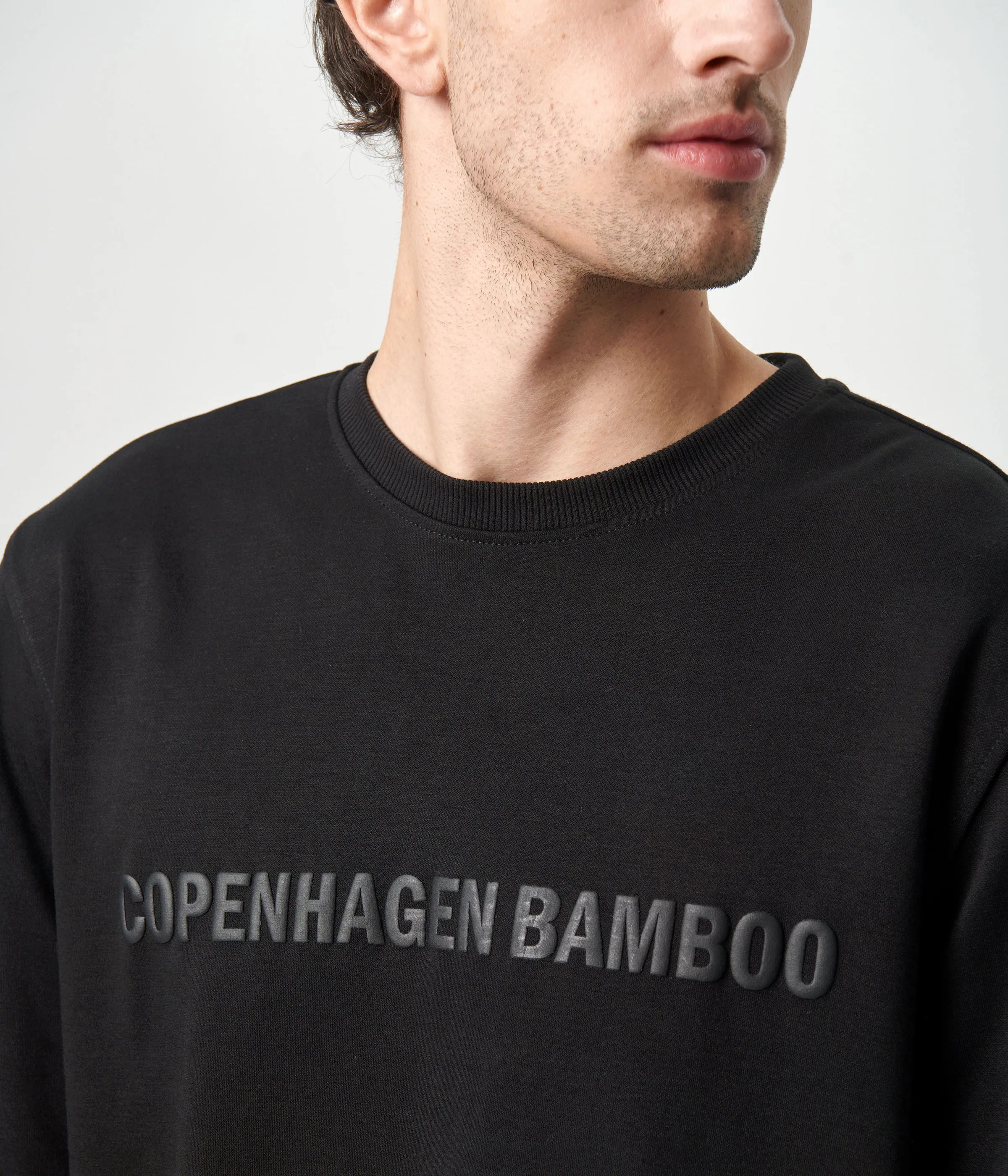 Black bamboo sweatshirt with logo