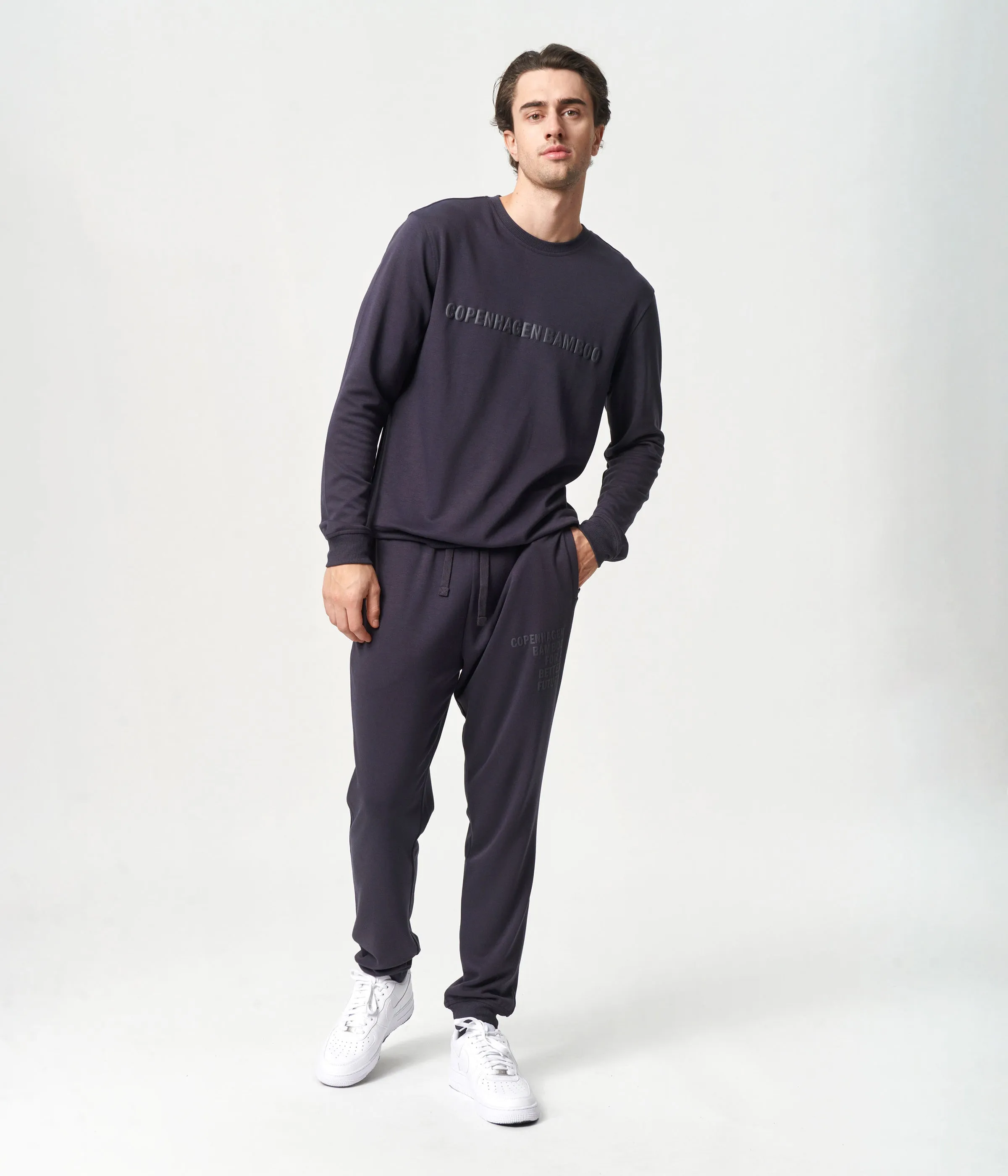 Dark grey bamboo sweatshirt with logo