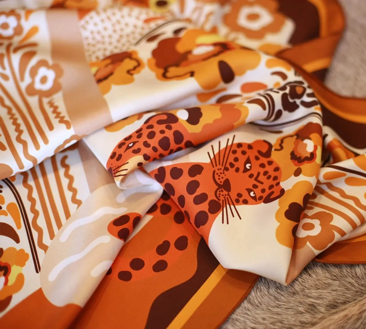 Double Sided Silk Scarf Of Leopards With Floral Fountain