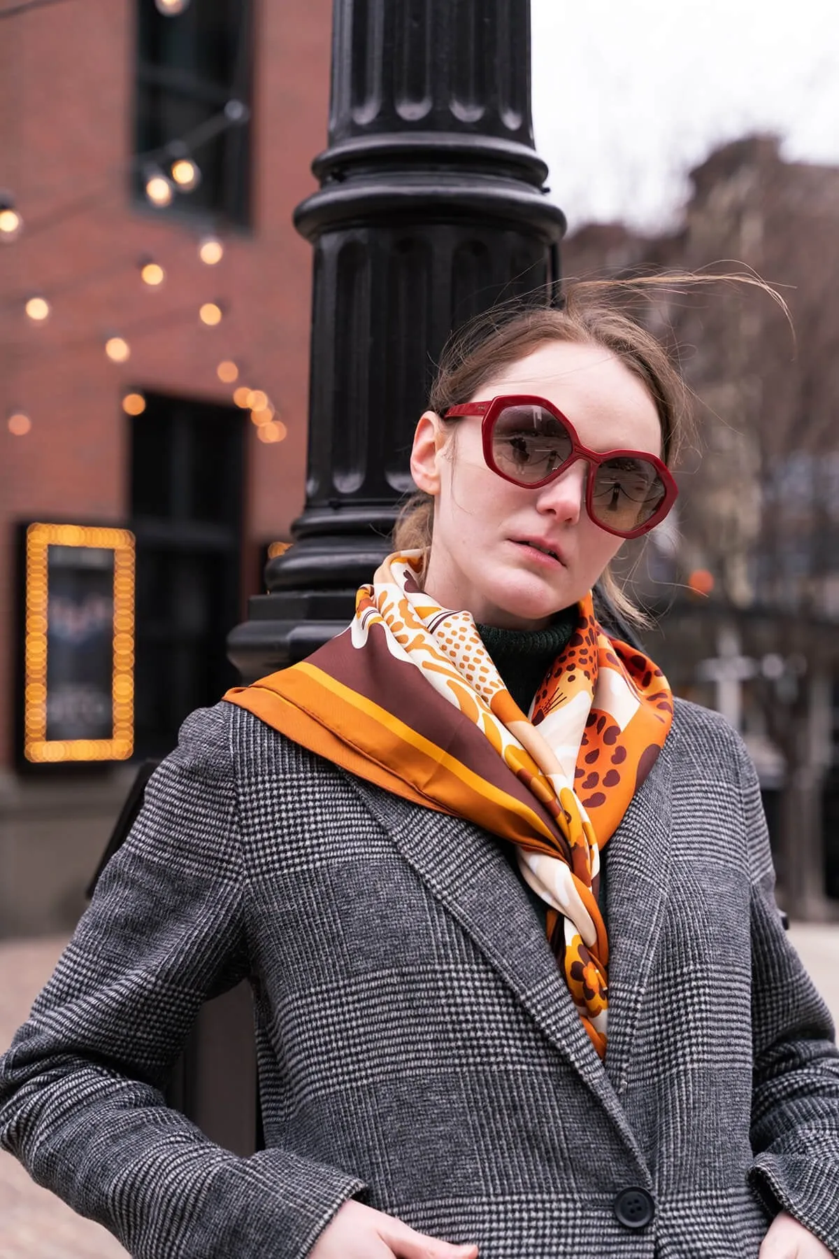 Double Sided Silk Scarf Of Leopards With Floral Fountain