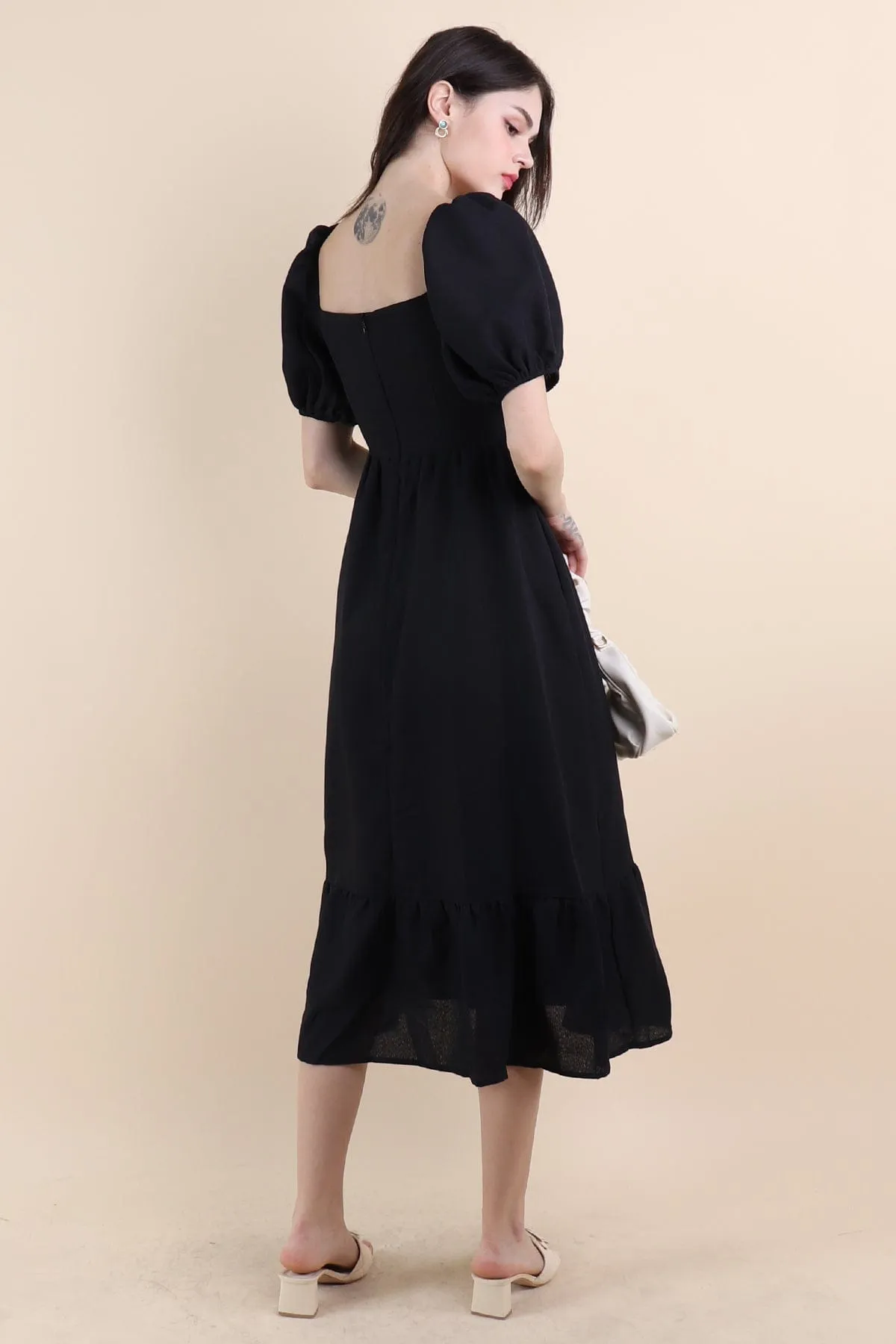 ESTELLE PUFF SLEEVE WRAPPED MIDAXI IN BLACK