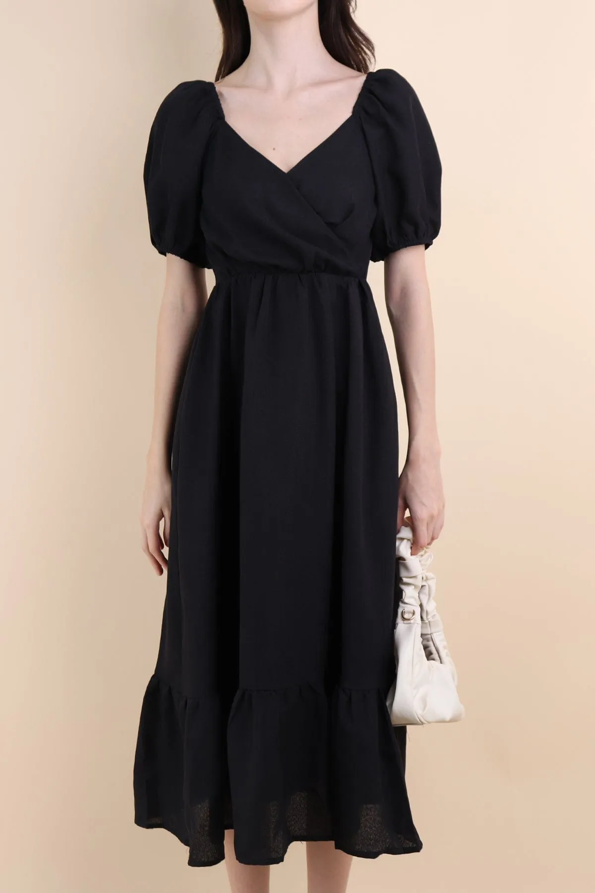 ESTELLE PUFF SLEEVE WRAPPED MIDAXI IN BLACK