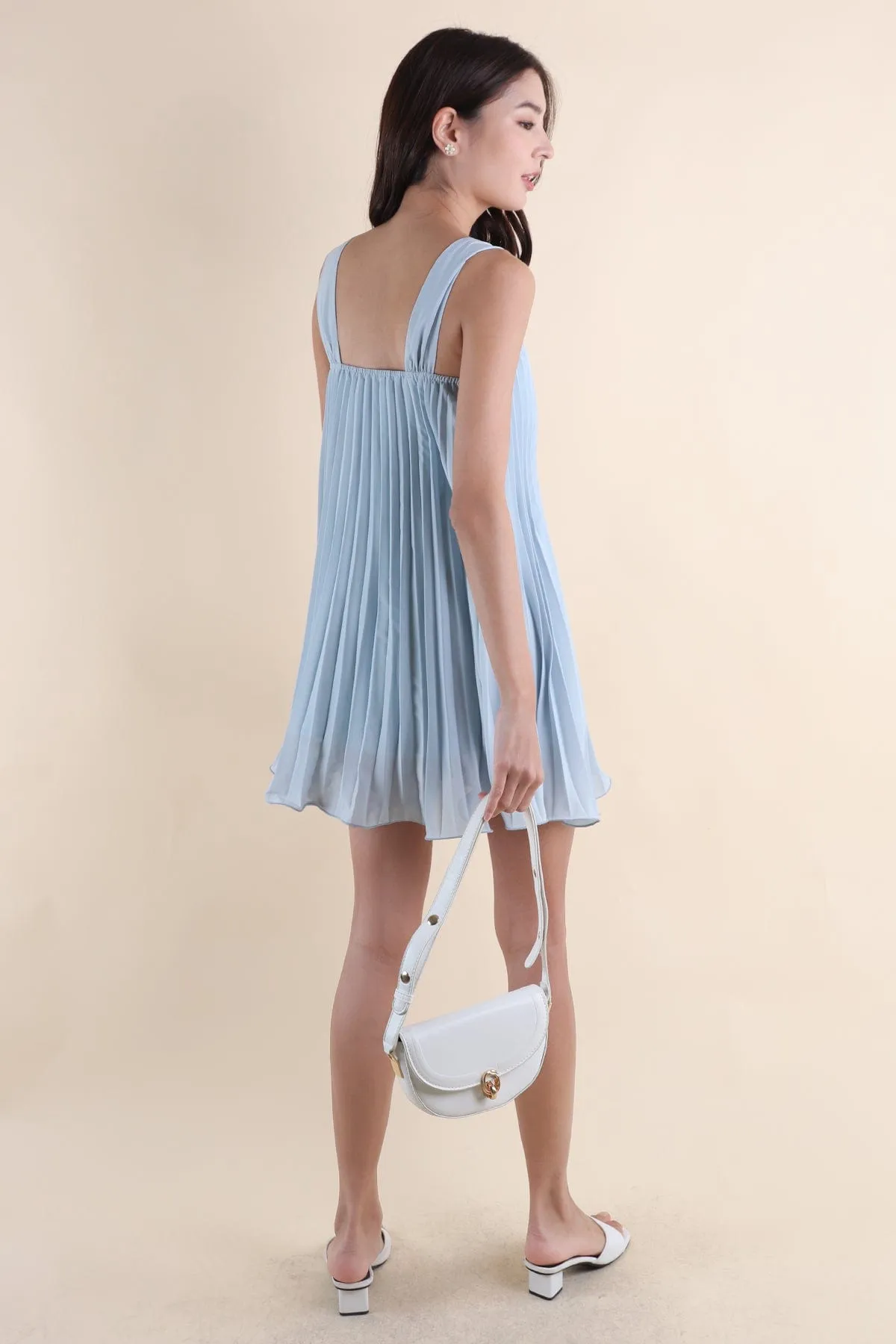 GRANDEUR PLEATED DRESS IN SKY BLUE