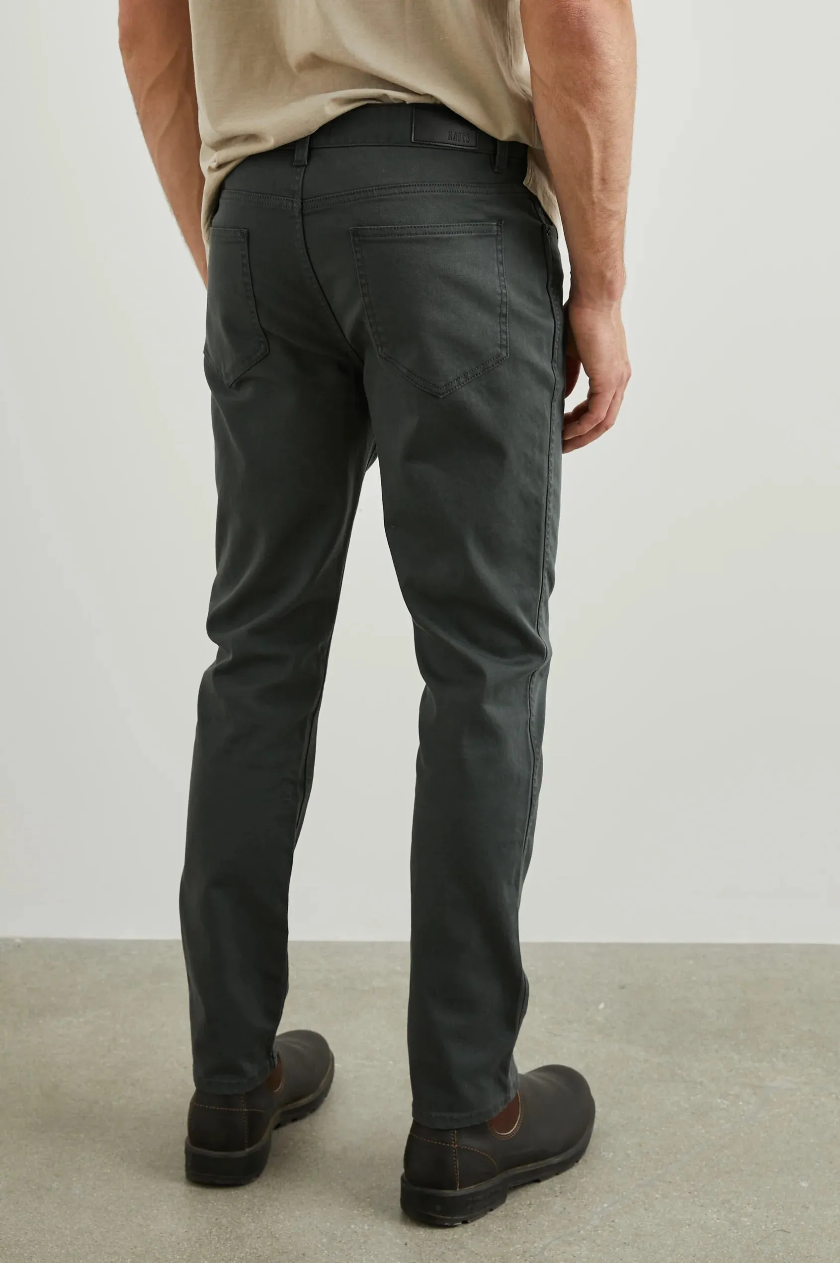 Onyx Carver Pant