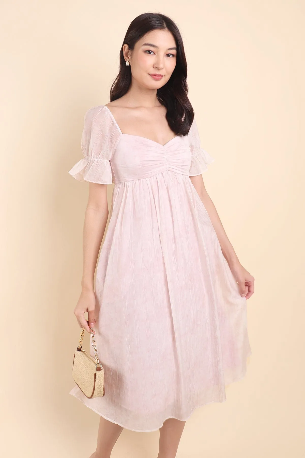 PRAIRIE RUCHED MIDAXI DRESS IN PINK