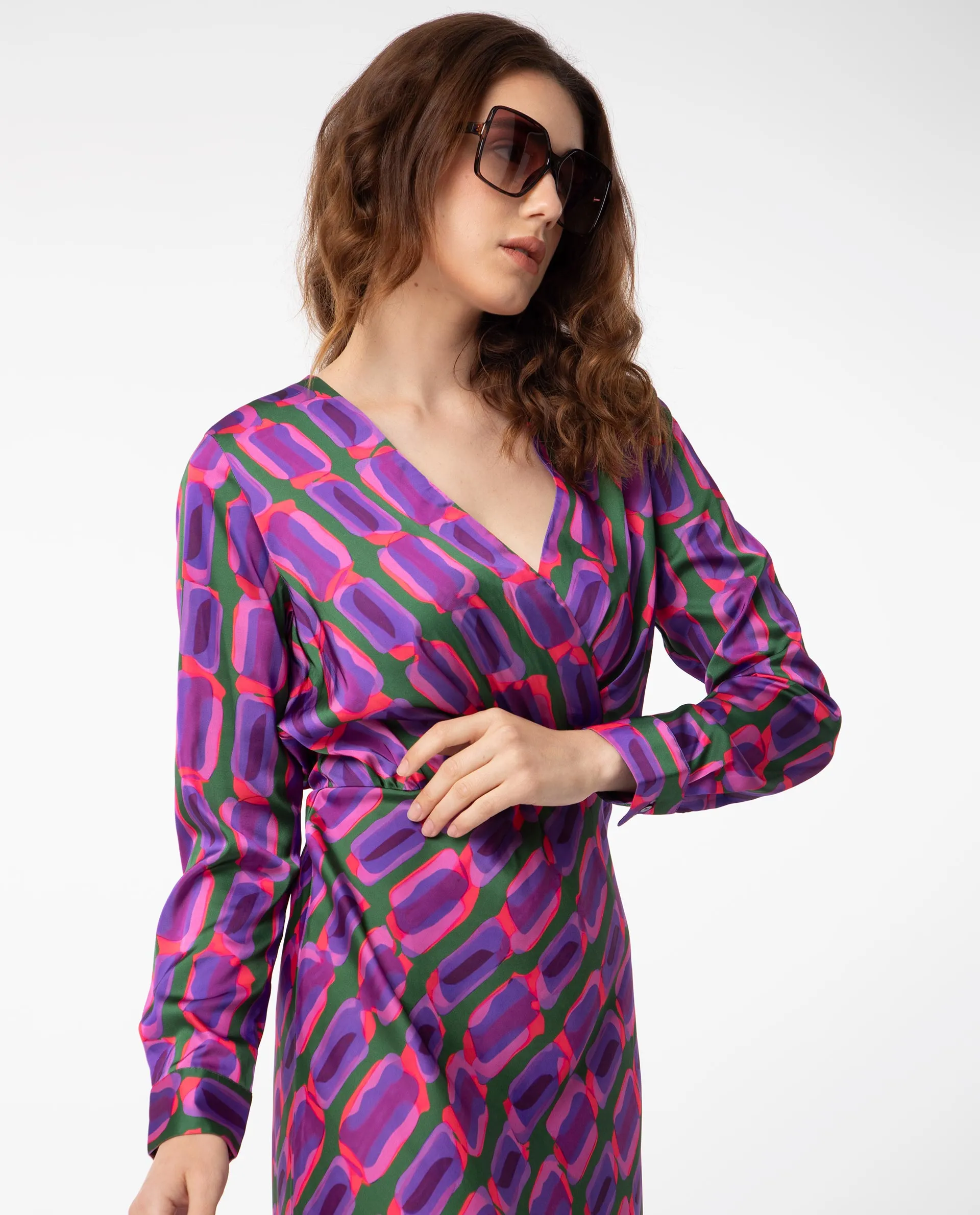 Rareism Women Kenra Purple Polyester Fabric Full Sleeves Relaxed Fit Geometric Print Maxi A-Line Dress