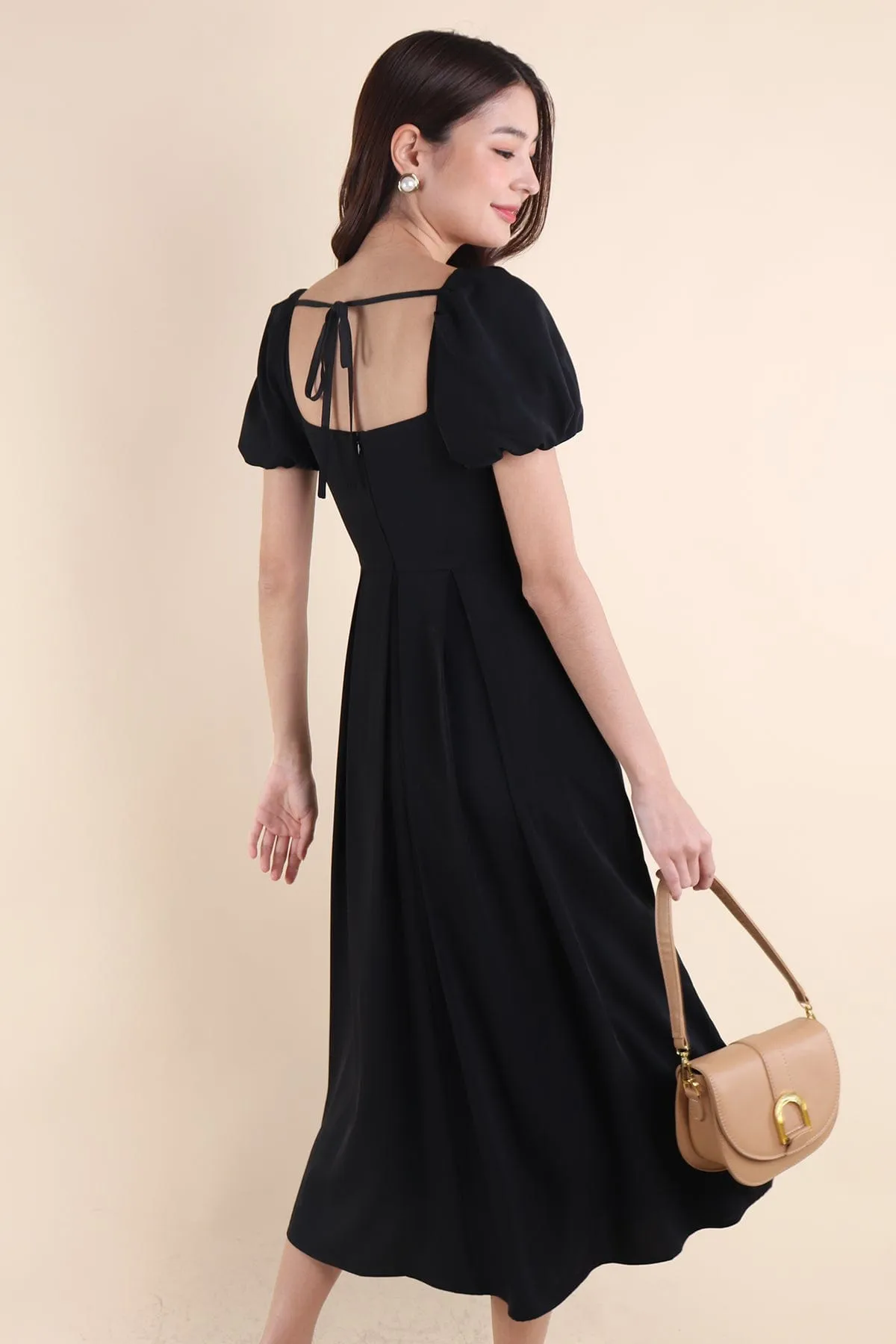 ROSELLE PUFF SLEEVE MAXI IN BLACK