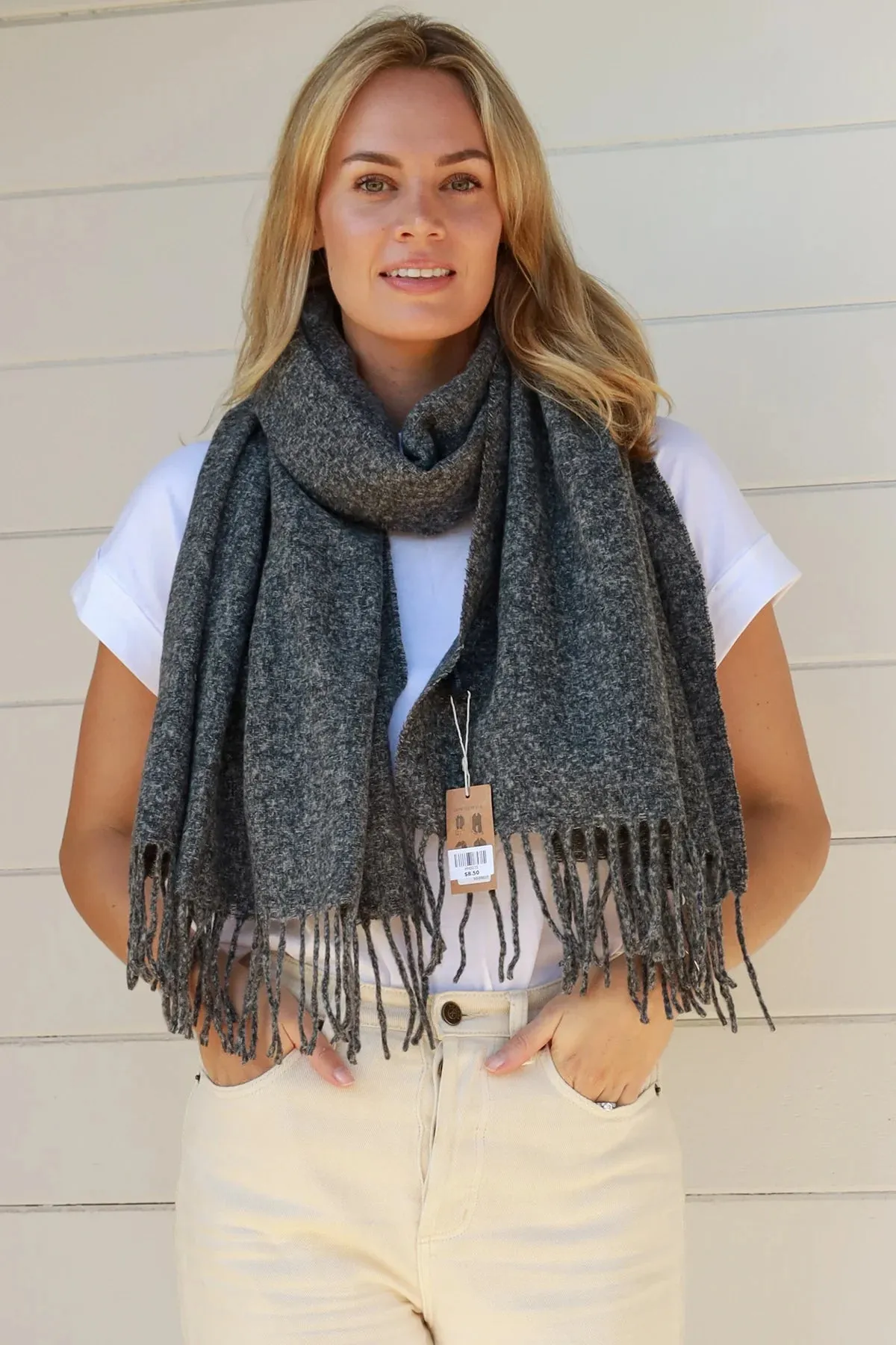 Sooty Scarf Grey